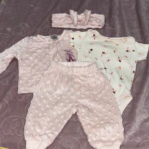 GAP Pink and White Kids Matching Set